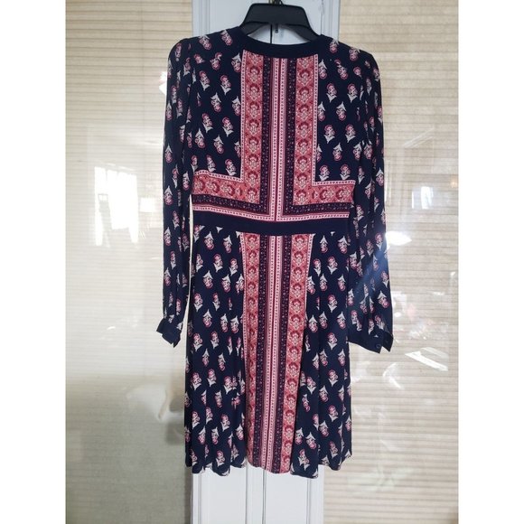 Gal Meets Glam Button Down Dress - Picture 3 of 8